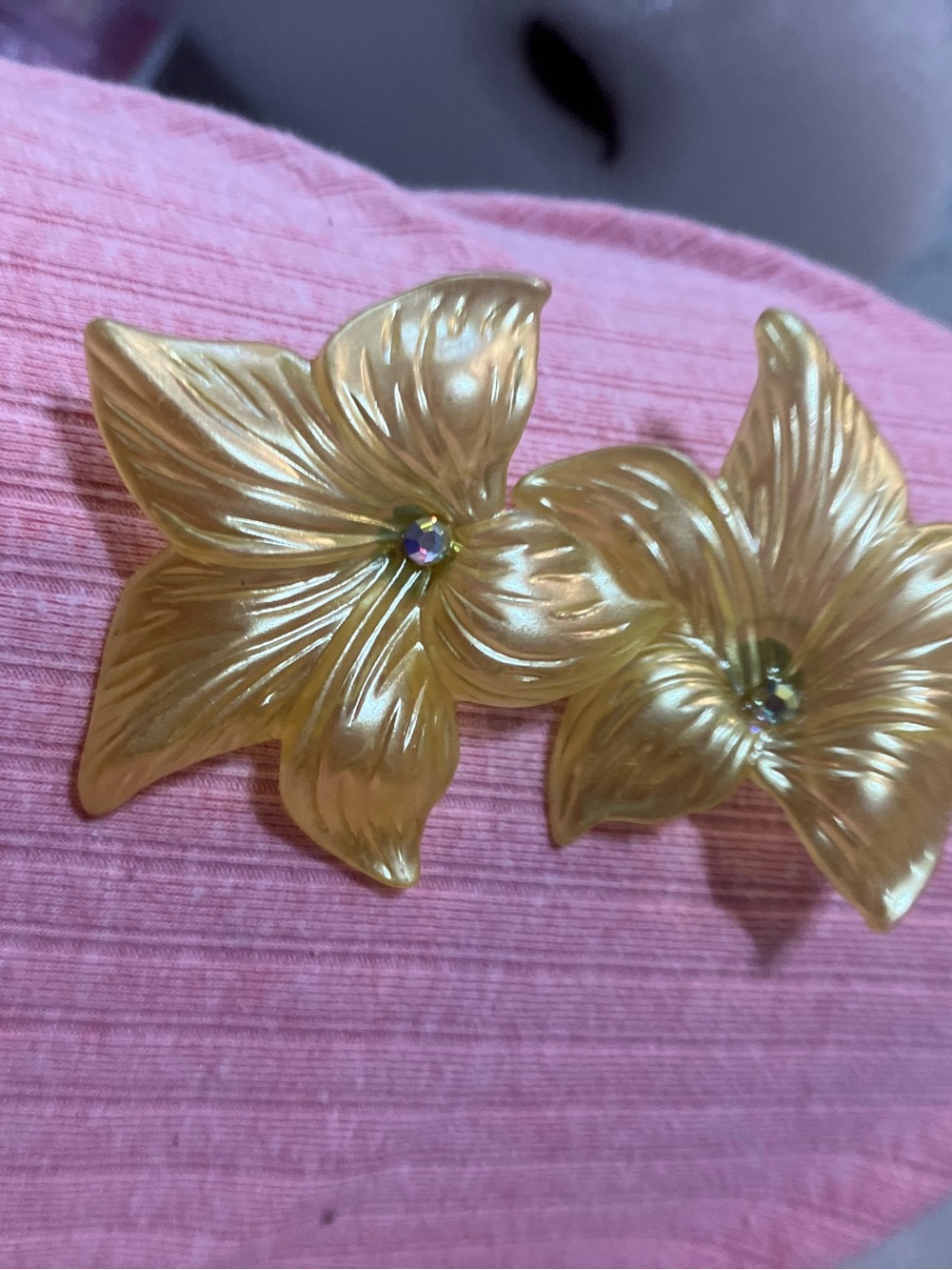 Pierced earrings, vintage celluloid yellow flower flowers